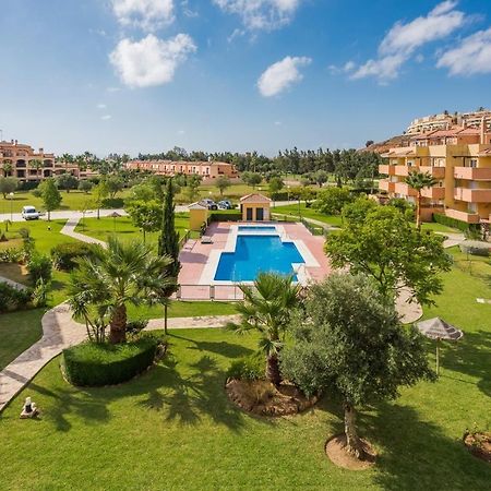 Wonderful Apartment 5 Minutes Flat Walk To The Centre Of La Cala De Mijas Exterior foto